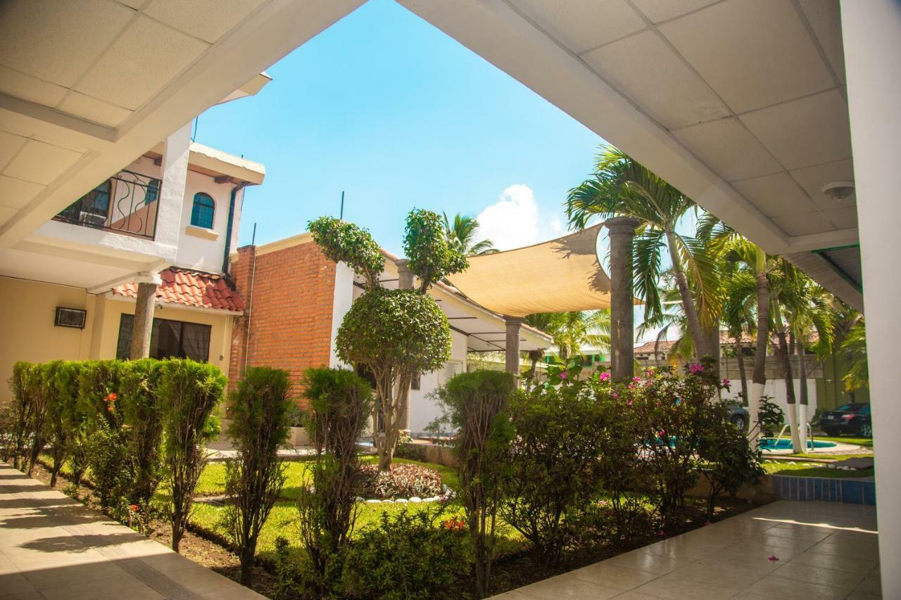 Hotel Santa Elena Antiguo Cuscatlán Dış mekan fotoğraf